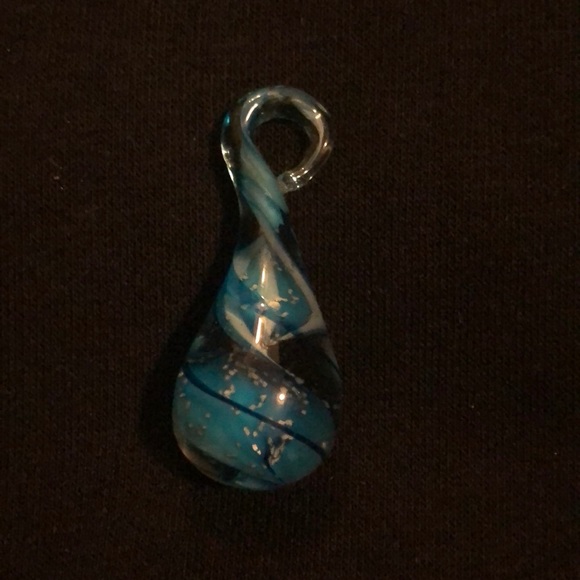 🎉HP🎉💎🆕💎Hand Blown Glass💎Necklace Pendant - Picture 1 of 5